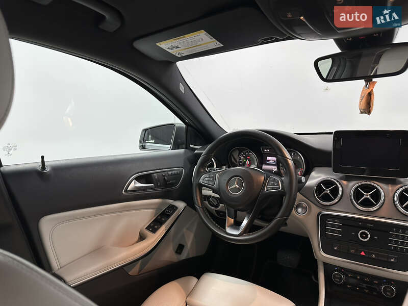 Позашляховик / Кросовер Mercedes-Benz GLA-Class 2016 в Одесі фото 11 Позашляховик / Кросовер Mercedes-Benz GLA-Class 2016 в Одесі
