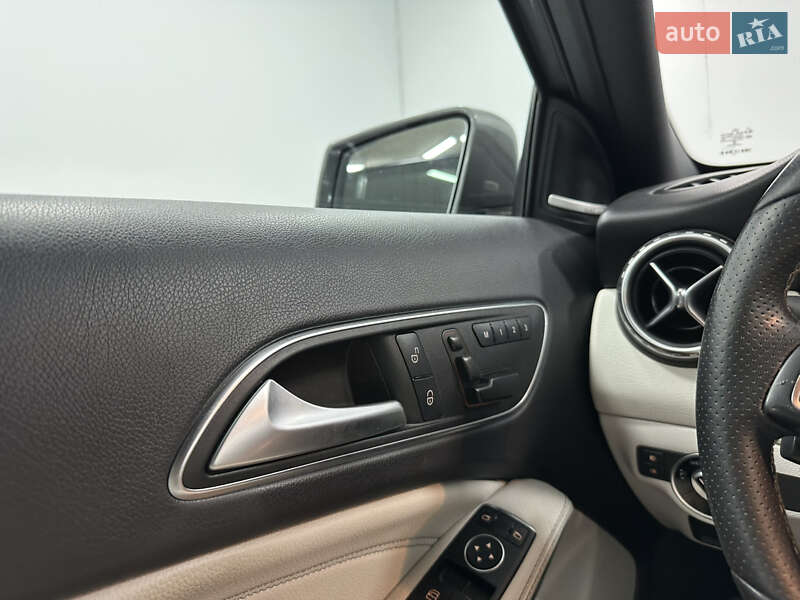 Позашляховик / Кросовер Mercedes-Benz GLA-Class 2016 в Одесі фото 14 Позашляховик / Кросовер Mercedes-Benz GLA-Class 2016 в Одесі