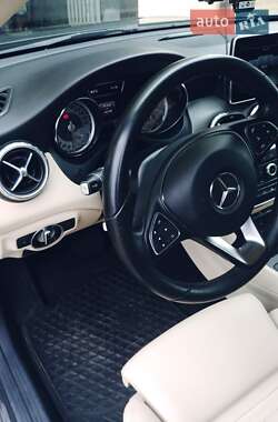 Внедорожник / Кроссовер Mercedes-Benz GLA-Class 2015 в 