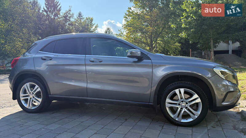 Внедорожник / Кроссовер Mercedes-Benz GLA-Class 2015 в Львове фото 2 Внедорожник / Кроссовер Mercedes-Benz GLA-Class 2015 в Львове