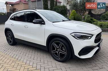 Позашляховик / Кросовер Mercedes-Benz GLA-Class 2021 в 