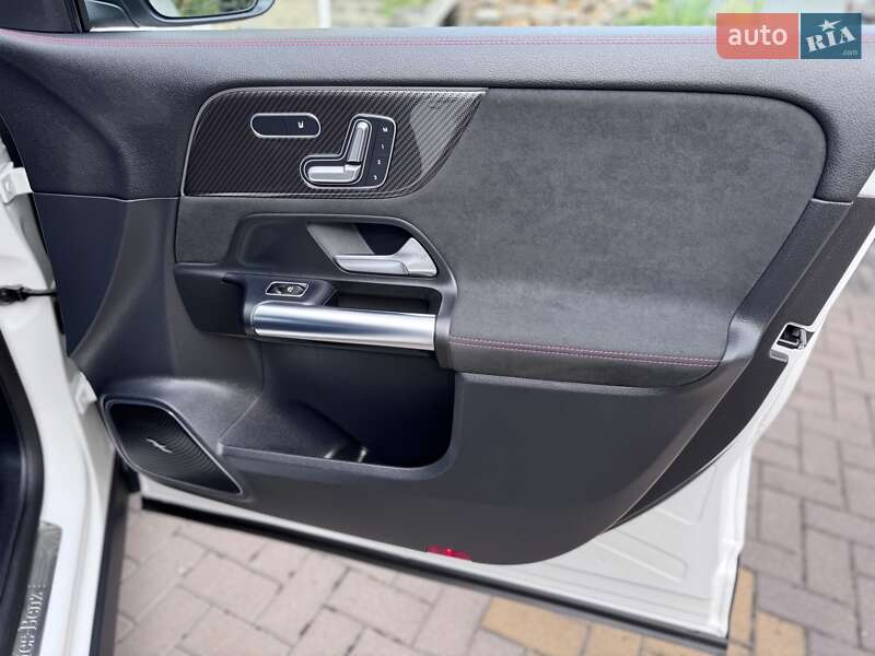 Внедорожник / Кроссовер Mercedes-Benz GLA-Class 2021 в Хмельницком фото 16 Внедорожник / Кроссовер Mercedes-Benz GLA-Class 2021 в Хмельницком