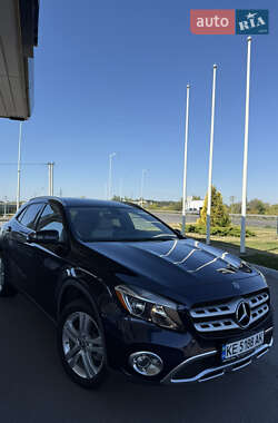 Внедорожник / Кроссовер Mercedes-Benz GLA-Class 2017 в 