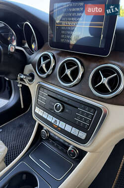 Внедорожник / Кроссовер Mercedes-Benz GLA-Class 2017 в 