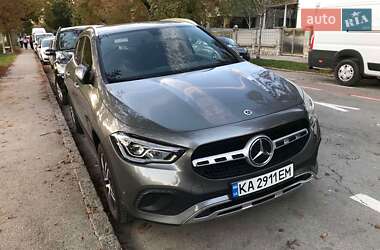 Внедорожник / Кроссовер Mercedes-Benz GLA-Class 2021 в 