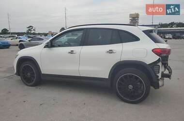 Внедорожник / Кроссовер Mercedes-Benz GLA-Class 2023 в 