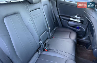 Внедорожник / Кроссовер Mercedes-Benz GLA-Class 2020 в 
