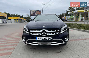 Внедорожник / Кроссовер Mercedes-Benz GLA-Class 2017 в 