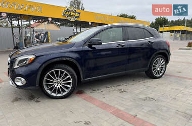 Внедорожник / Кроссовер Mercedes-Benz GLA-Class 2017 в 