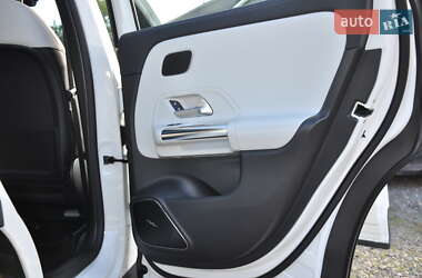 Внедорожник / Кроссовер Mercedes-Benz GLA-Class 2020 в 