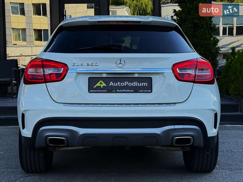 Внедорожник / Кроссовер Mercedes-Benz GLA-Class 2016 в Киеве