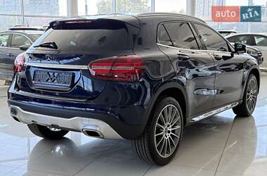 Внедорожник / Кроссовер Mercedes-Benz GLA-Class 2019 в 