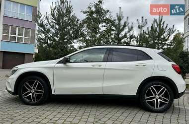 Позашляховик / Кросовер Mercedes-Benz GLA-Class 2015 в 