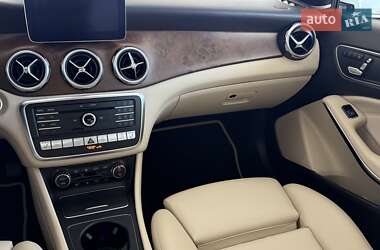 Внедорожник / Кроссовер Mercedes-Benz GLA-Class 2019 в 