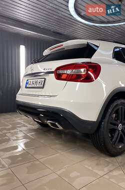 Внедорожник / Кроссовер Mercedes-Benz GLA-Class 2015 в 