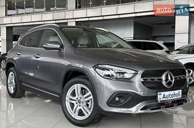 Внедорожник / Кроссовер Mercedes-Benz GLA-Class 2022 в 