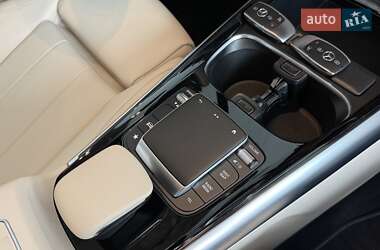 Внедорожник / Кроссовер Mercedes-Benz GLA-Class 2022 в 