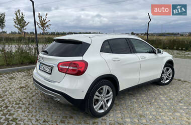 Внедорожник / Кроссовер Mercedes-Benz GLA-Class 2016 в 