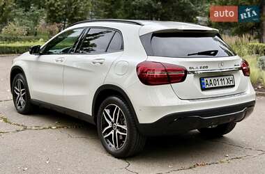 Внедорожник / Кроссовер Mercedes-Benz GLA-Class 2017 в 