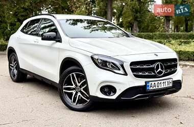 Внедорожник / Кроссовер Mercedes-Benz GLA-Class 2017 в Киеве