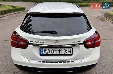 Внедорожник / Кроссовер Mercedes-Benz GLA-Class 2017 в 
