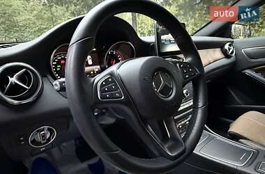 Внедорожник / Кроссовер Mercedes-Benz GLA-Class 2017 в 