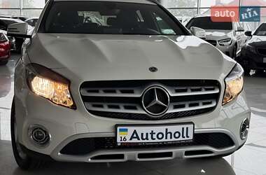 Внедорожник / Кроссовер Mercedes-Benz GLA-Class 2017 в 