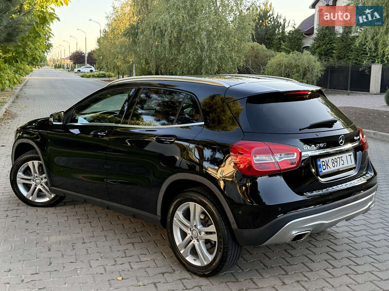 Внедорожник / Кроссовер Mercedes-Benz GLA-Class 2014 в Одессе