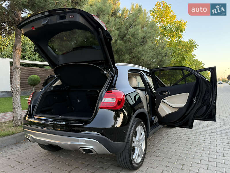Внедорожник / Кроссовер Mercedes-Benz GLA-Class 2014 в Одессе