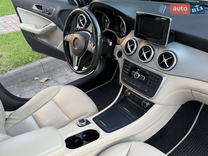 Внедорожник / Кроссовер Mercedes-Benz GLA-Class 2014 в Одессе