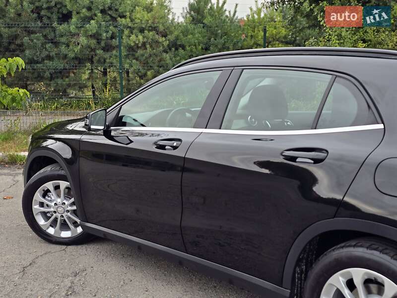 Позашляховик / Кросовер Mercedes-Benz GLA-Class 2014 в Хмельницькому