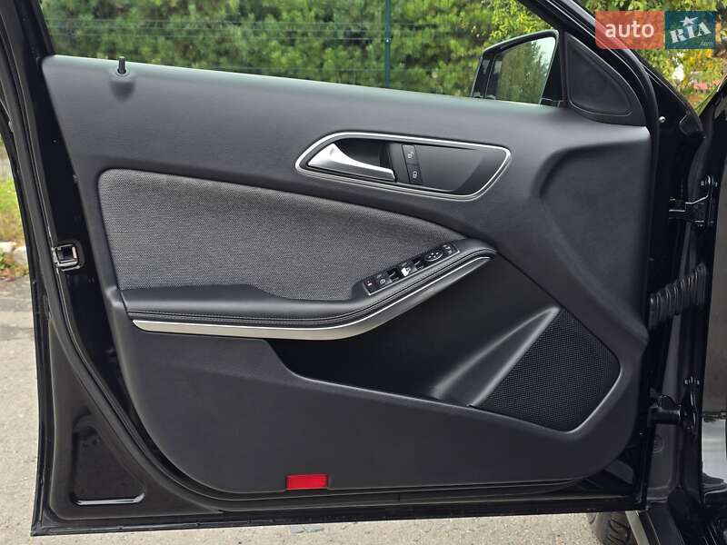 Позашляховик / Кросовер Mercedes-Benz GLA-Class 2014 в Хмельницькому