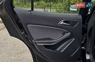 Внедорожник / Кроссовер Mercedes-Benz GLA-Class 2014 в 