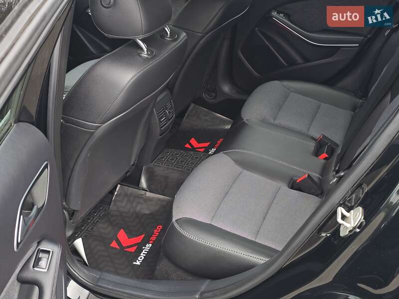 Позашляховик / Кросовер Mercedes-Benz GLA-Class 2014 в Хмельницькому