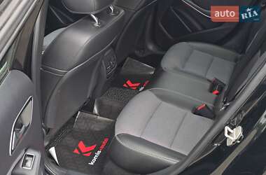 Внедорожник / Кроссовер Mercedes-Benz GLA-Class 2014 в 