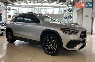 Внедорожник / Кроссовер Mercedes-Benz GLA-Class 2023 в 