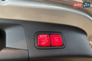 Внедорожник / Кроссовер Mercedes-Benz GLA-Class 2023 в 