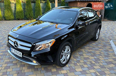 Позашляховик / Кросовер Mercedes-Benz GLA-Class 2015 в 