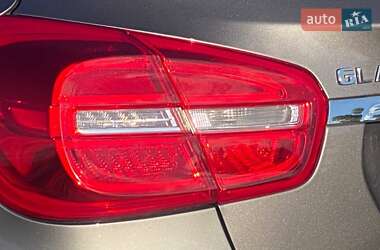 Позашляховик / Кросовер Mercedes-Benz GLA-Class 2016 в 