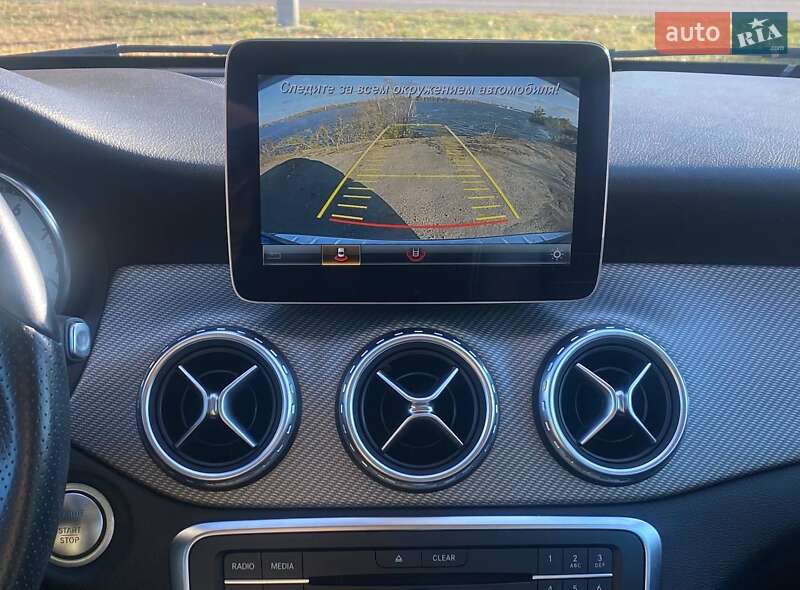 Позашляховик / Кросовер Mercedes-Benz GLA-Class 2016 в Дніпрі