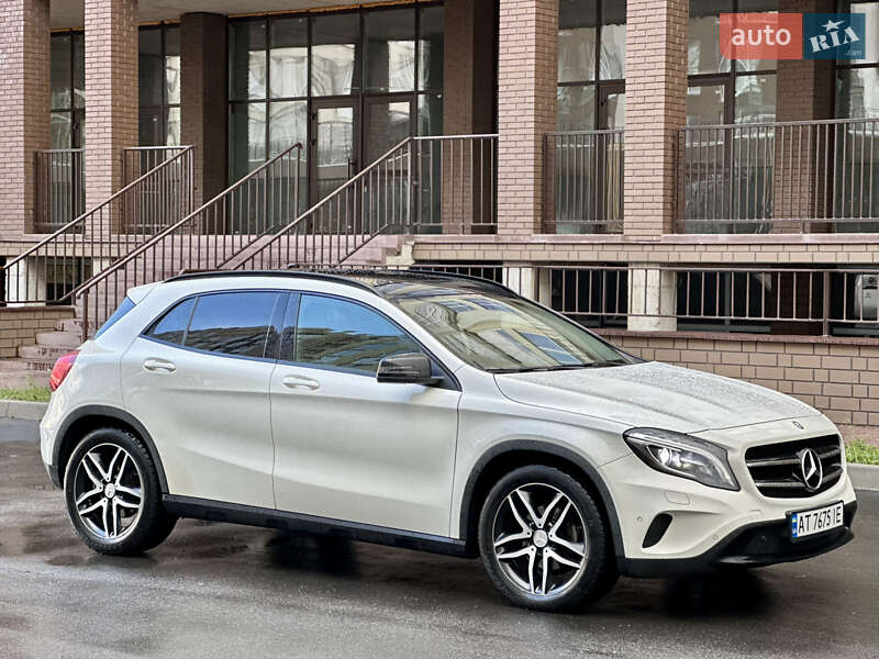 Позашляховик / Кросовер Mercedes-Benz GLA-Class 2015 в Києві