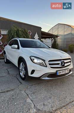Позашляховик / Кросовер Mercedes-Benz GLA-Class 2016 в 