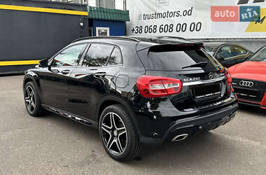 Позашляховик / Кросовер Mercedes-Benz GLA-Class 2017 в 