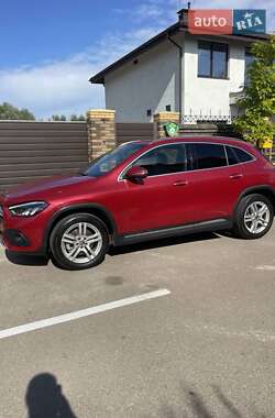 Позашляховик / Кросовер Mercedes-Benz GLA-Class 2020 в Києві