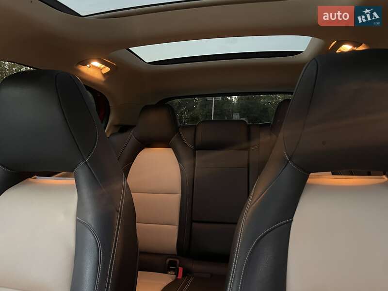 Внедорожник / Кроссовер Mercedes-Benz GLA-Class 2018 в Львове