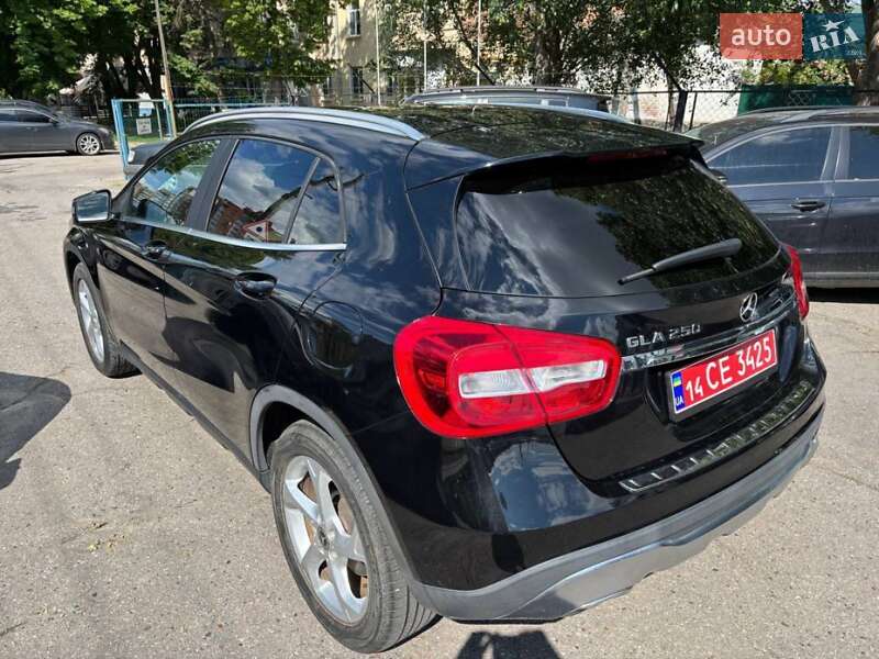 Внедорожник / Кроссовер Mercedes-Benz GLA-Class 2019 в Полтаве