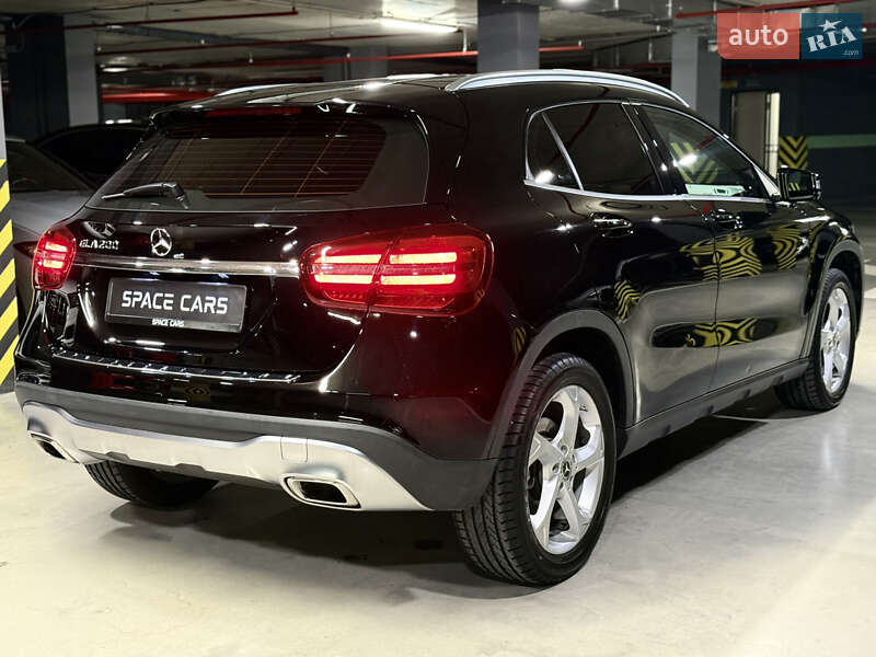 Позашляховик / Кросовер Mercedes-Benz GLA-Class 2017 в Києві фото 15 Позашляховик / Кросовер Mercedes-Benz GLA-Class 2017 в Києві