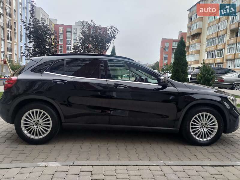 Внедорожник / Кроссовер Mercedes-Benz GLA-Class 2017 в Черновцах