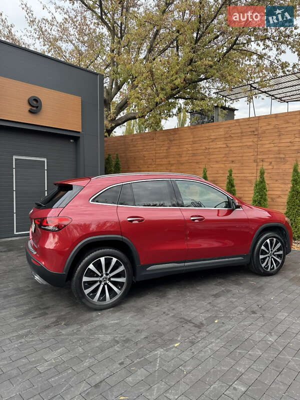 Позашляховик / Кросовер Mercedes-Benz GLA-Class 2022 в Києві фото 14 Позашляховик / Кросовер Mercedes-Benz GLA-Class 2022 в Києві