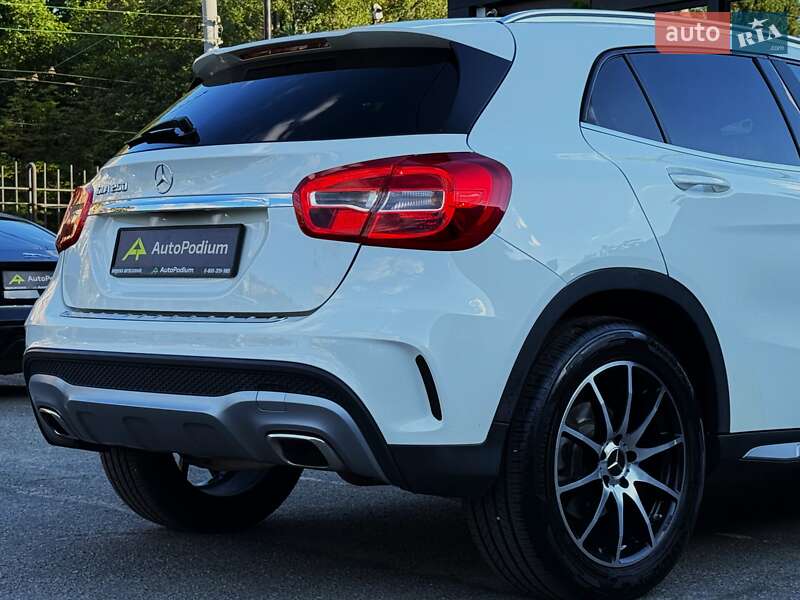 Позашляховик / Кросовер Mercedes-Benz GLA-Class 2016 в Києві